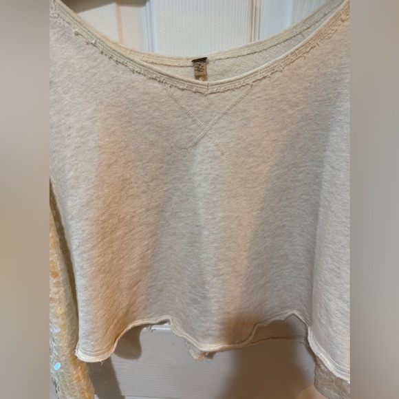 Cream Sequin Sleeve Crewneck Crop Blouse - Picture 3 of 8